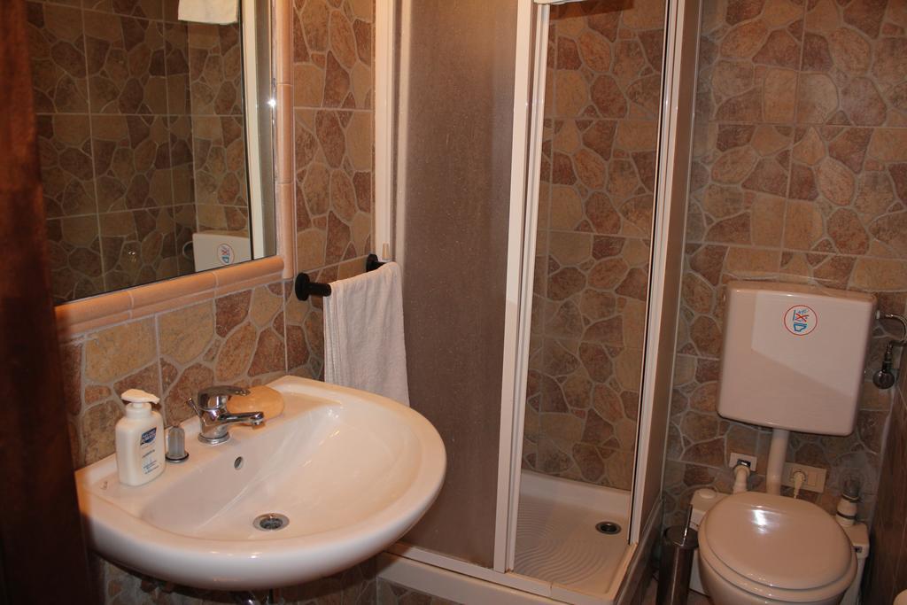 Pisa Rooms For Rent المظهر الخارجي الصورة